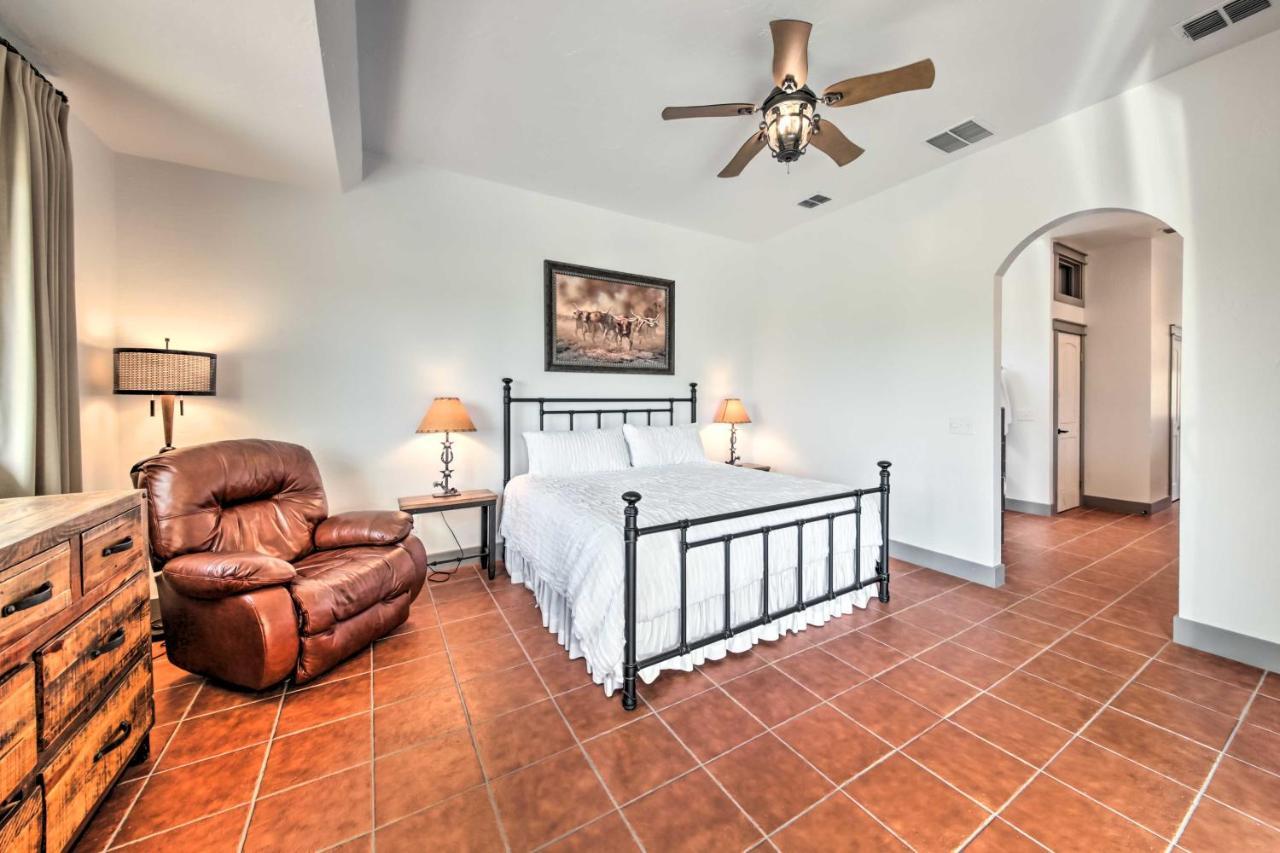 Ladera Wimberley Estate On 13 Acres With Hot Tub Villa Kültér fotó